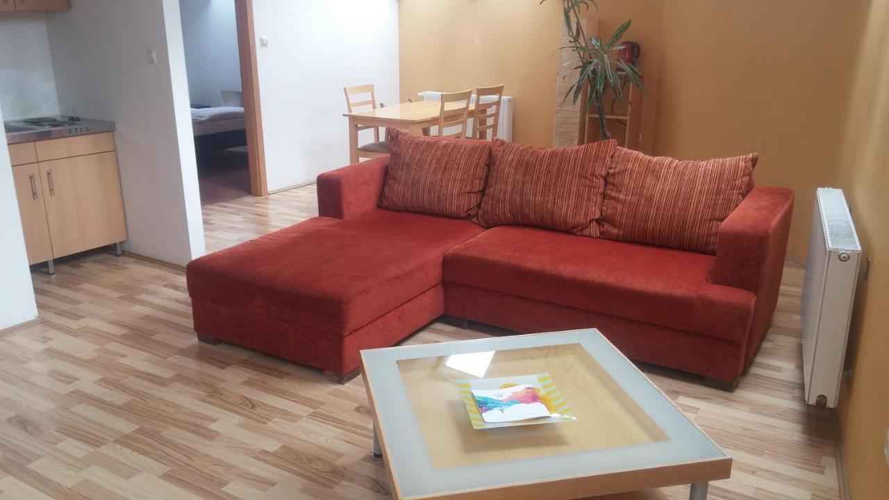 Central Apartman Sopron Exterior foto