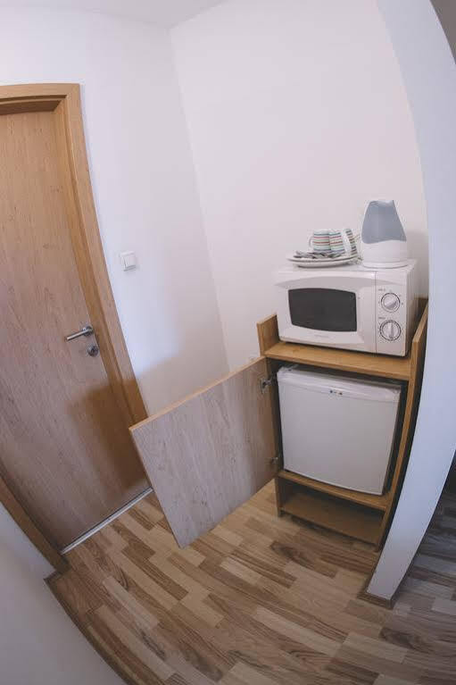 Central Apartman Sopron Exterior foto